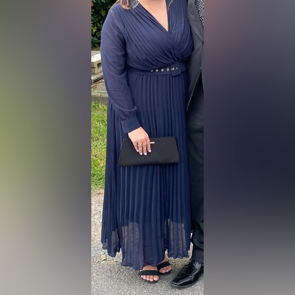 Navy Blue Pleated Midi Dress - Picture 2 of 2